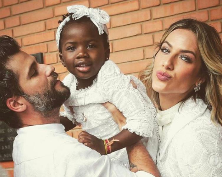 Titi, filha de Giovanna Ewbank e Bruno Gagliasso, é alvo de racismo