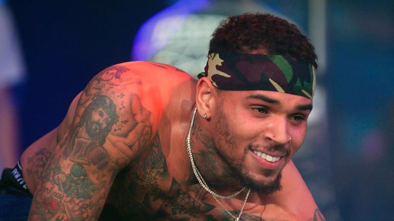 Chris Brown é processado como cúmplice de abuso sexual