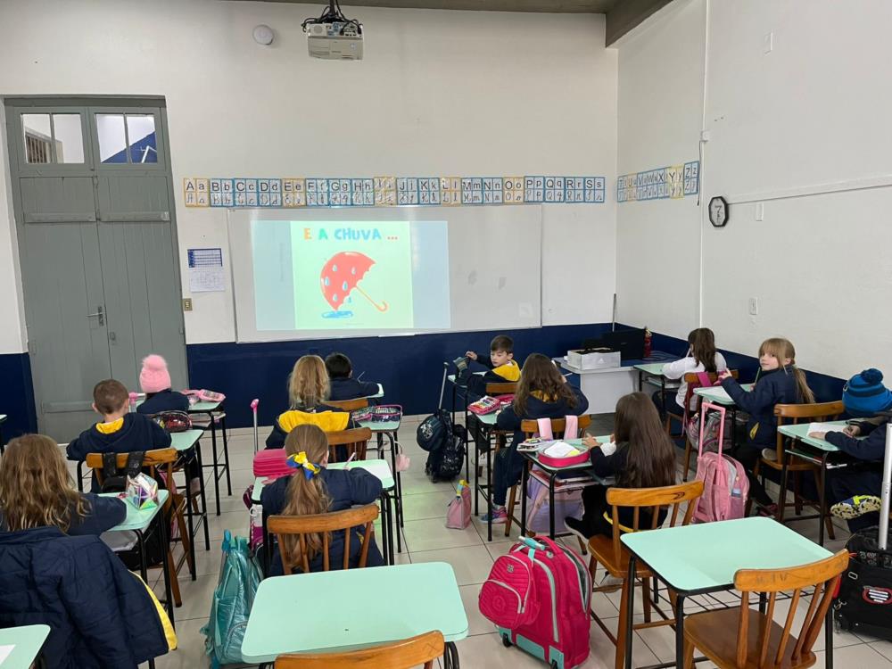 Literatura é aliada para acolher emoções após as enchentes